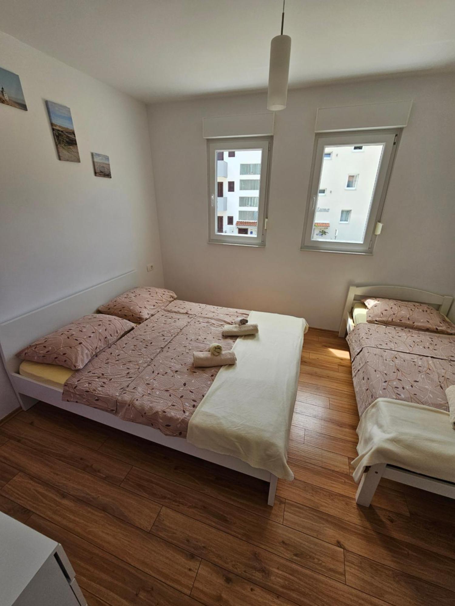 Apartments Lara Drvenik  Szoba fotó