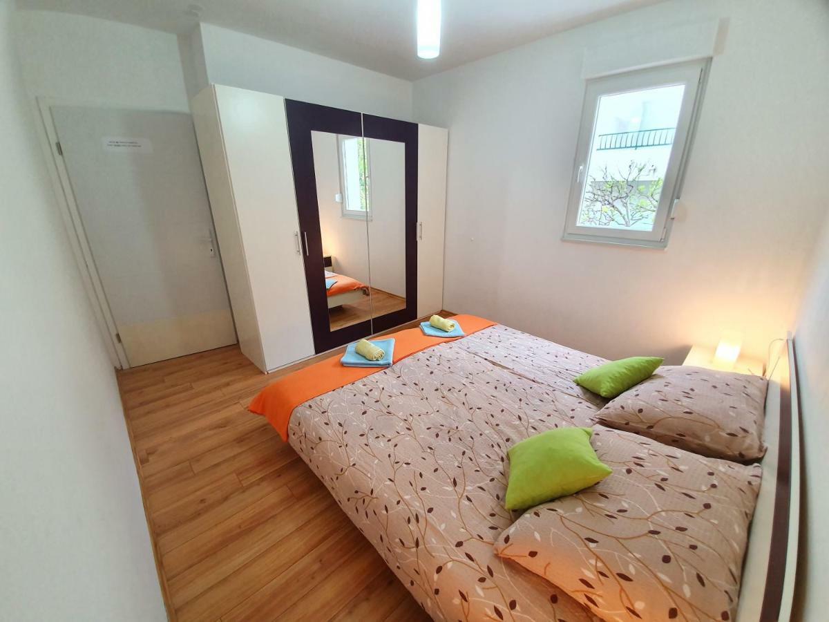 Apartments Lara Drvenik  Kültér fotó
